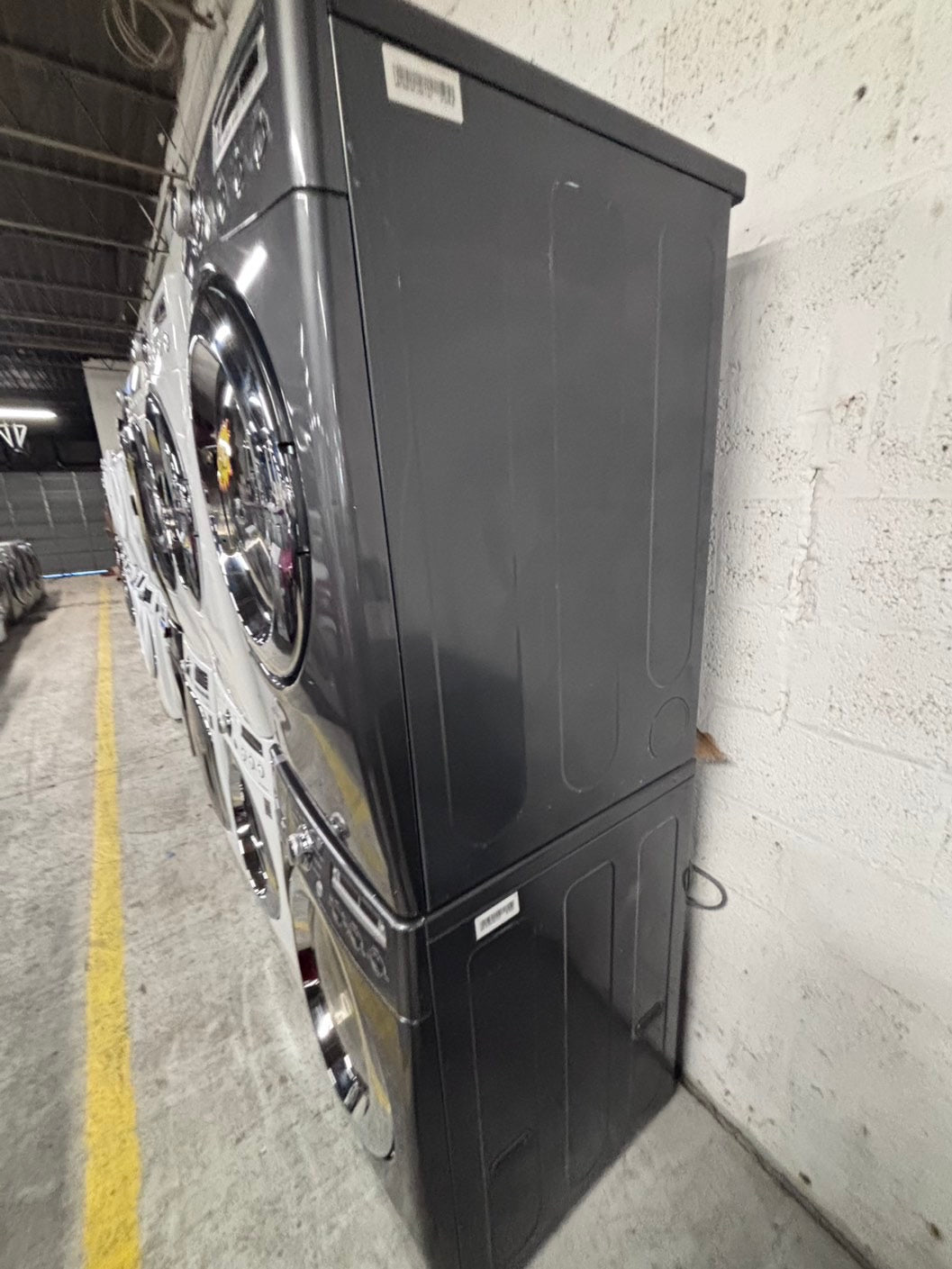 >💥LG washer 4.0 cu ft & dryer 7.5 cu ft set electric 220v front load stackable or side by side - sensor dry He in gray used-refurbished #WDHL44B