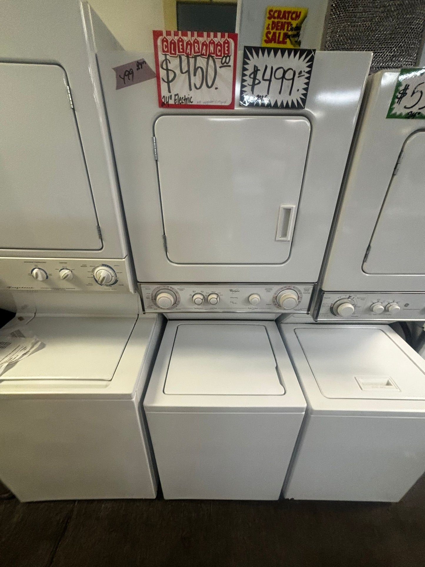 Whirlpool laundry center Electric 220v washer & dryer set in white 24" #LC427PL