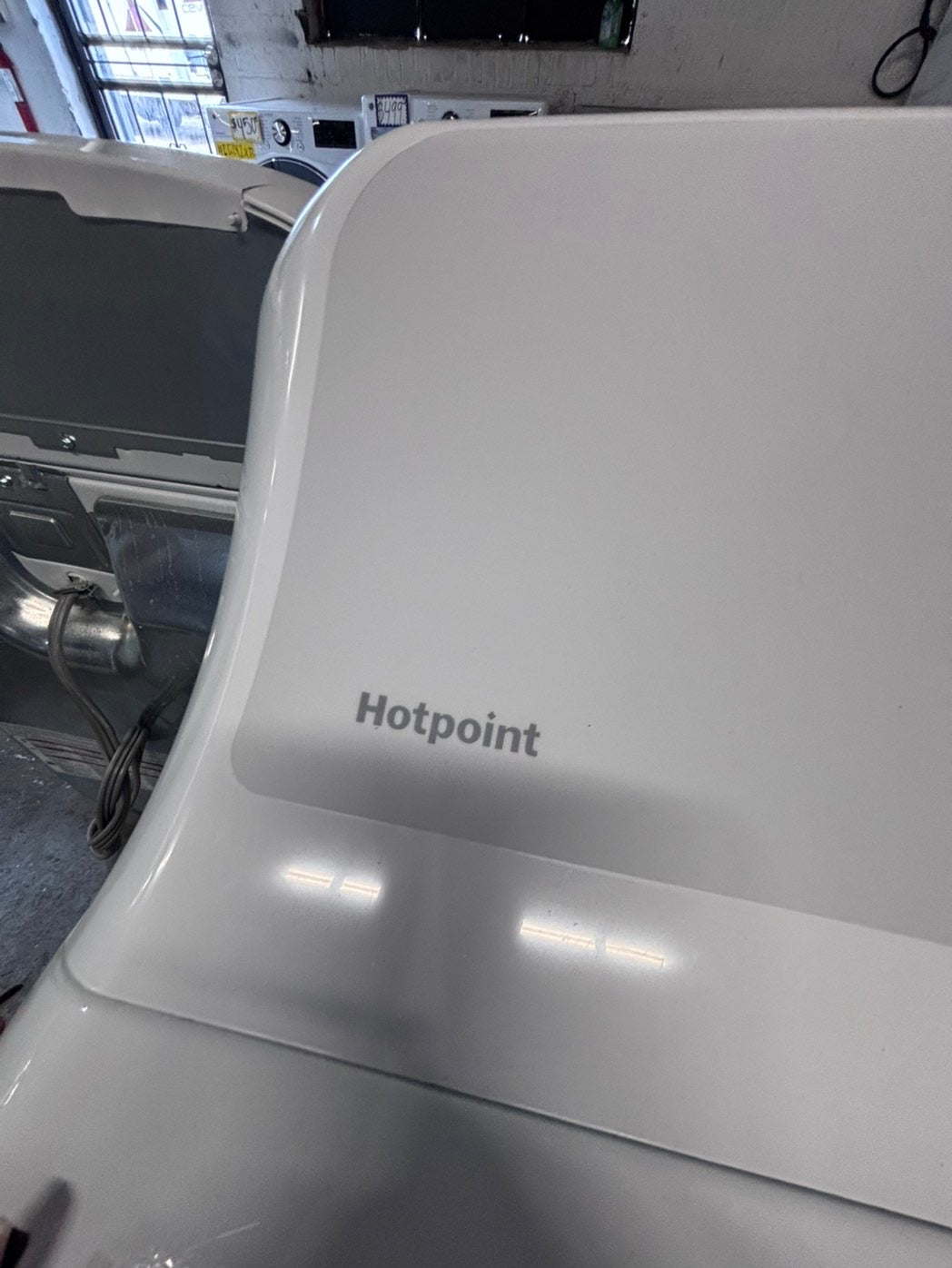 >*hot point side x side extra large capacity electric 220v dryer   27” used -Refurbished #HPED55B