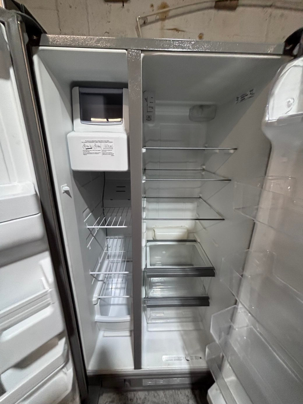 }SALE🔥🔥LG 33”x 65.1/2 h x 29”depth side by side Refrigerator and freezer with ice & water #WS33XV3B