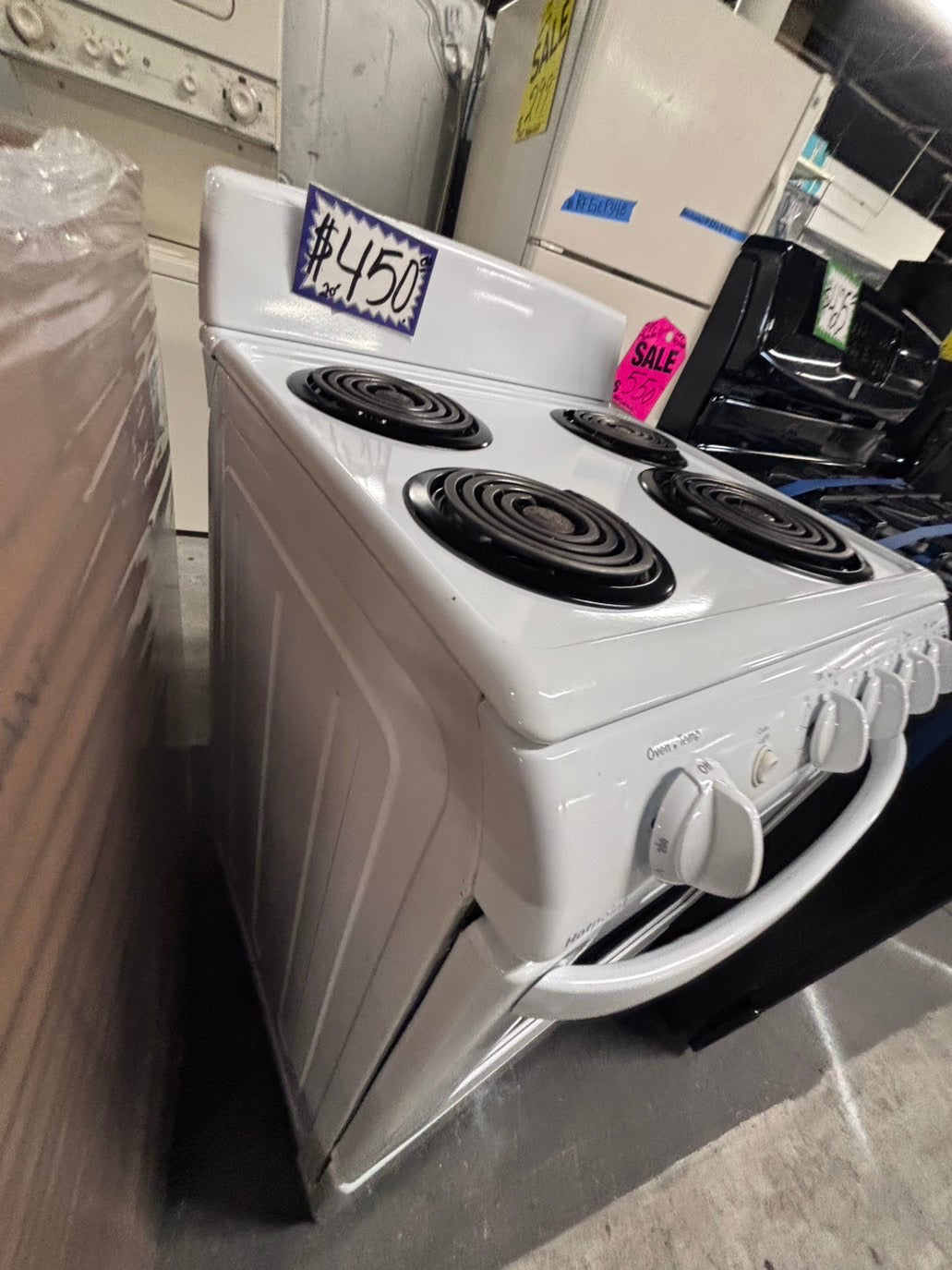 >20” Top coil white electric stove with broil 20” #EF426B