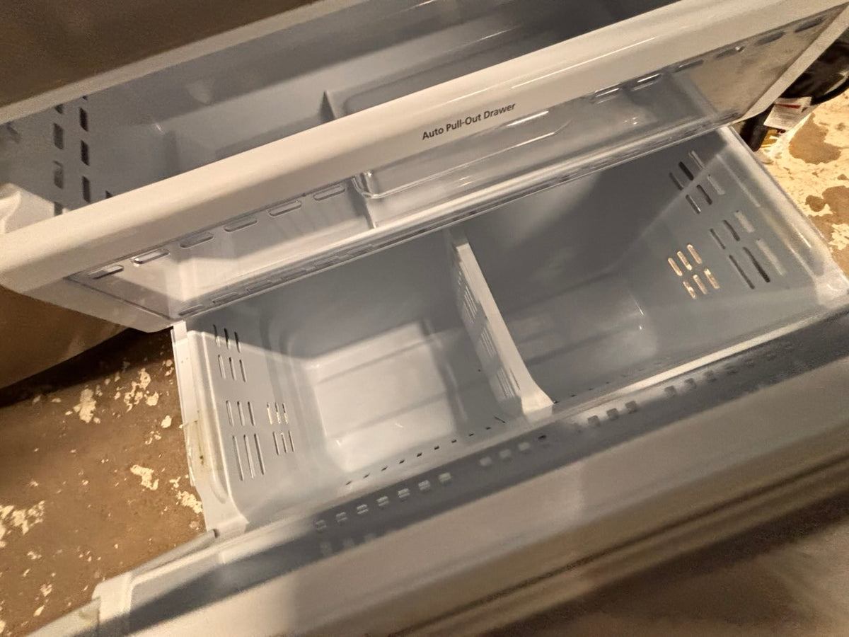 }} SPECIAL 🔥Samsung 36”x 68”1/2 H French door Refrigerator counter depth  24.1/2 depth , stainless steel w/ ice water dispenser , good  condition 36" used-refurbished #SJFDD24B