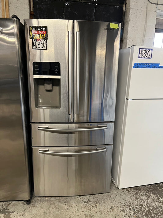 *🔥Black Friday Deal🔥Samsung 33” 4- door Refrigerator stainless steel w/ ice water dispenser 33" #RF36NB