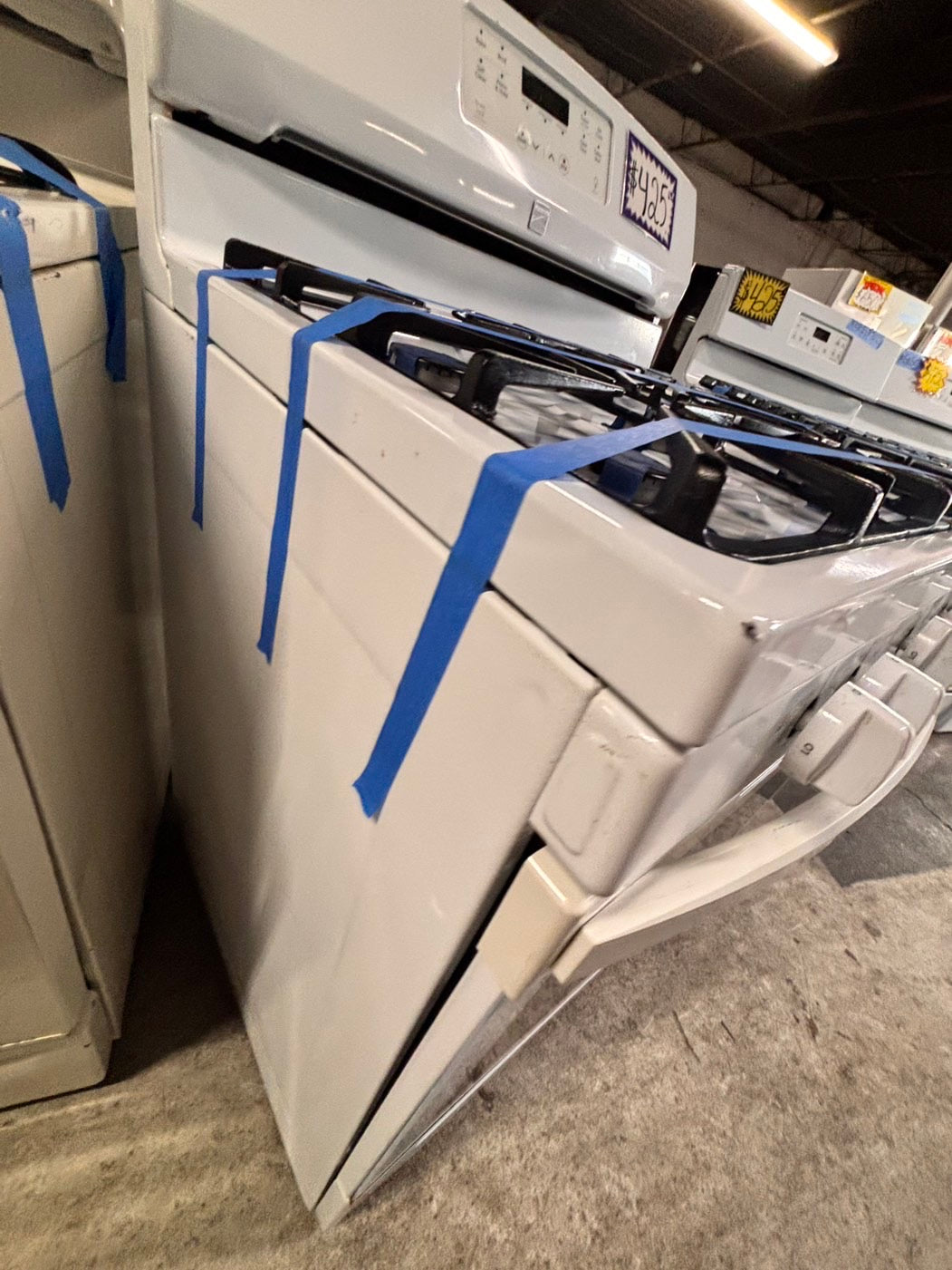 >kenmore Gas range 5 burner bake broil Hi/Lo self clean in off white used-Refurbished 30” #KGS142B