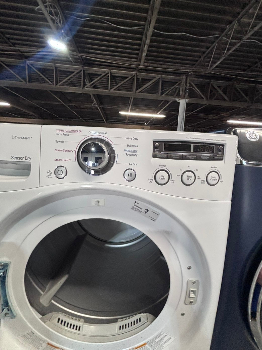 >* July 4th special 🇺🇸LG washer & dryer set electric 220v front load stackable or side by side - sensor dry in white  #WEDL99SET