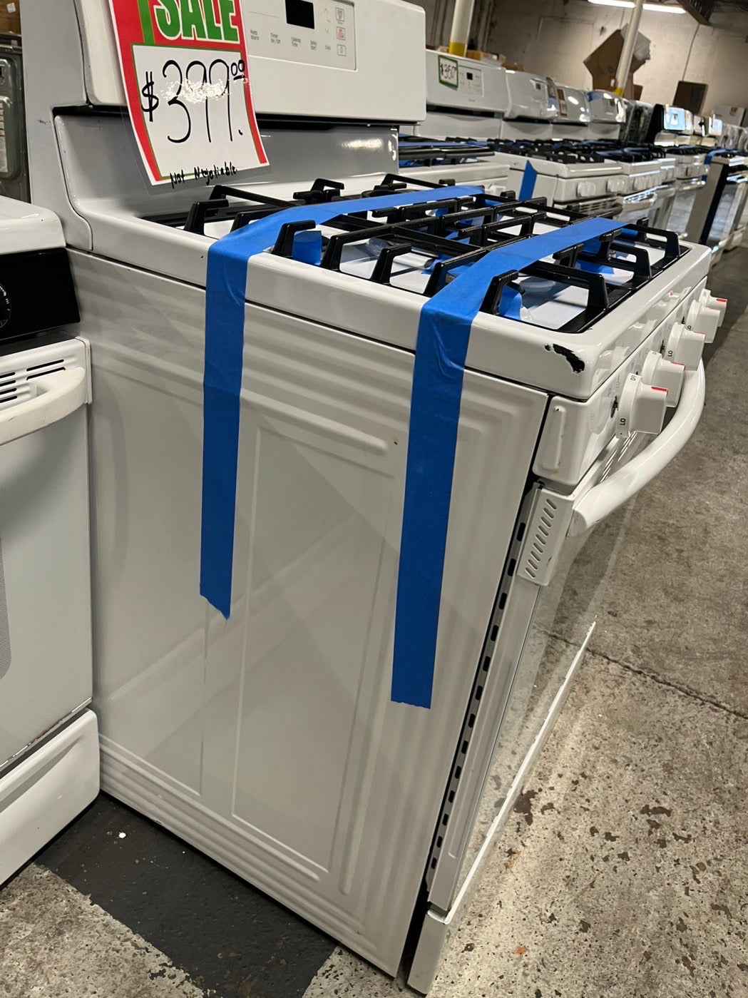 🎁🎄Holiday sale‼️Samsung gas range 5 burner bake broil in white Refurbished 30" #GR27RB