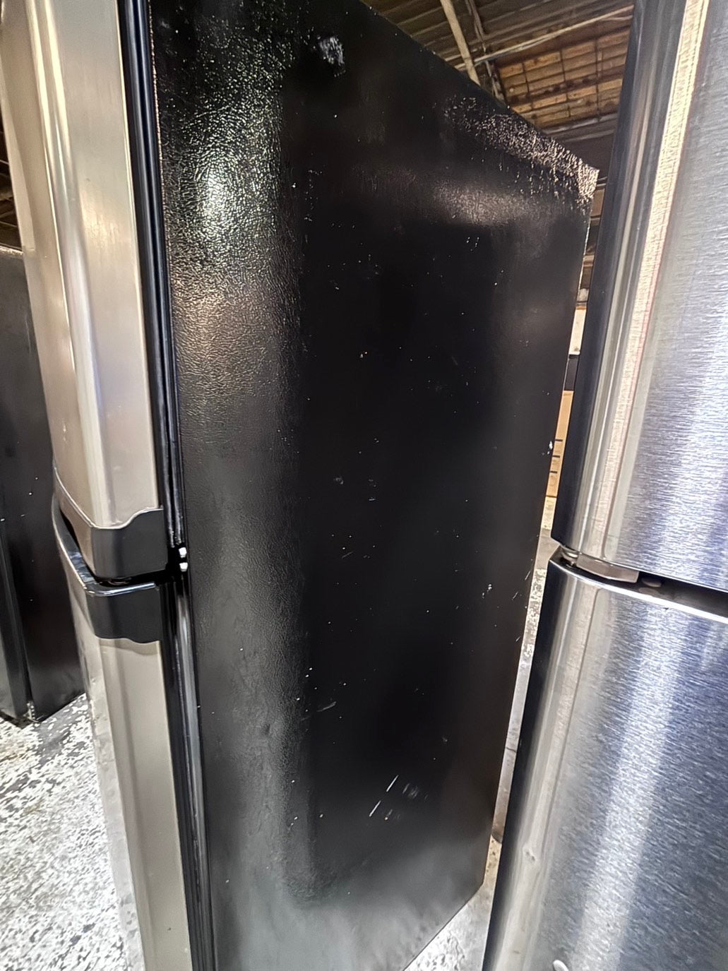 >*special🔥Whirlpool stainless steel top freezer refrigerator with ice maker inside used-refurbished 30" #RFT3SB