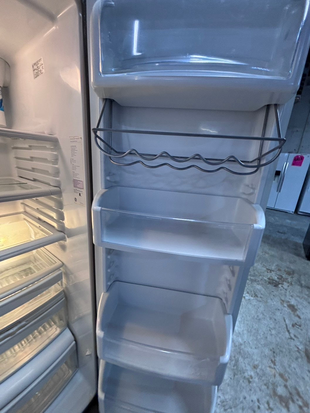 >*36” x 69h GE side by side Refrigerator and freezer stainless steel w/ice water dispenser 36” #SBS36ZB