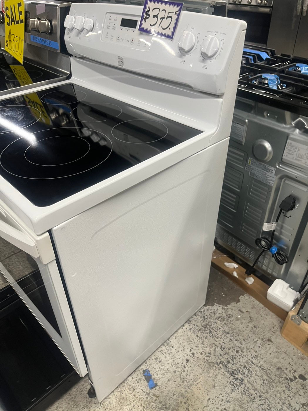 =Kenmore Convection oven Glass Top electric stove white bake broil 5 burner Self clean 30” white Refurbished #ELRA47B