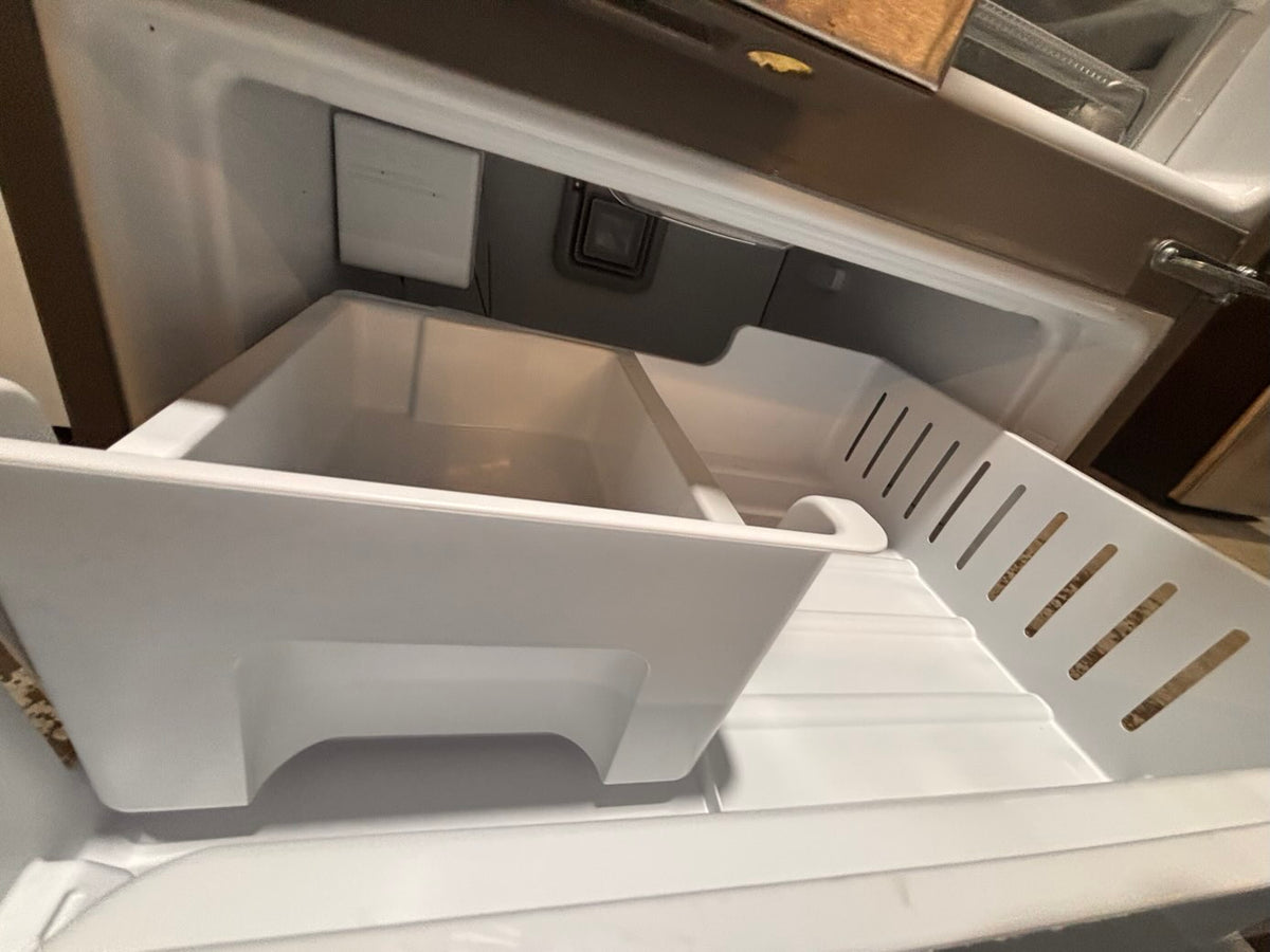 }}Whirlpool30”x67.1/2h French Door freezer fridge black stainless steel with Iced & water 💦 dispenser  used refurbished #FDW309HB