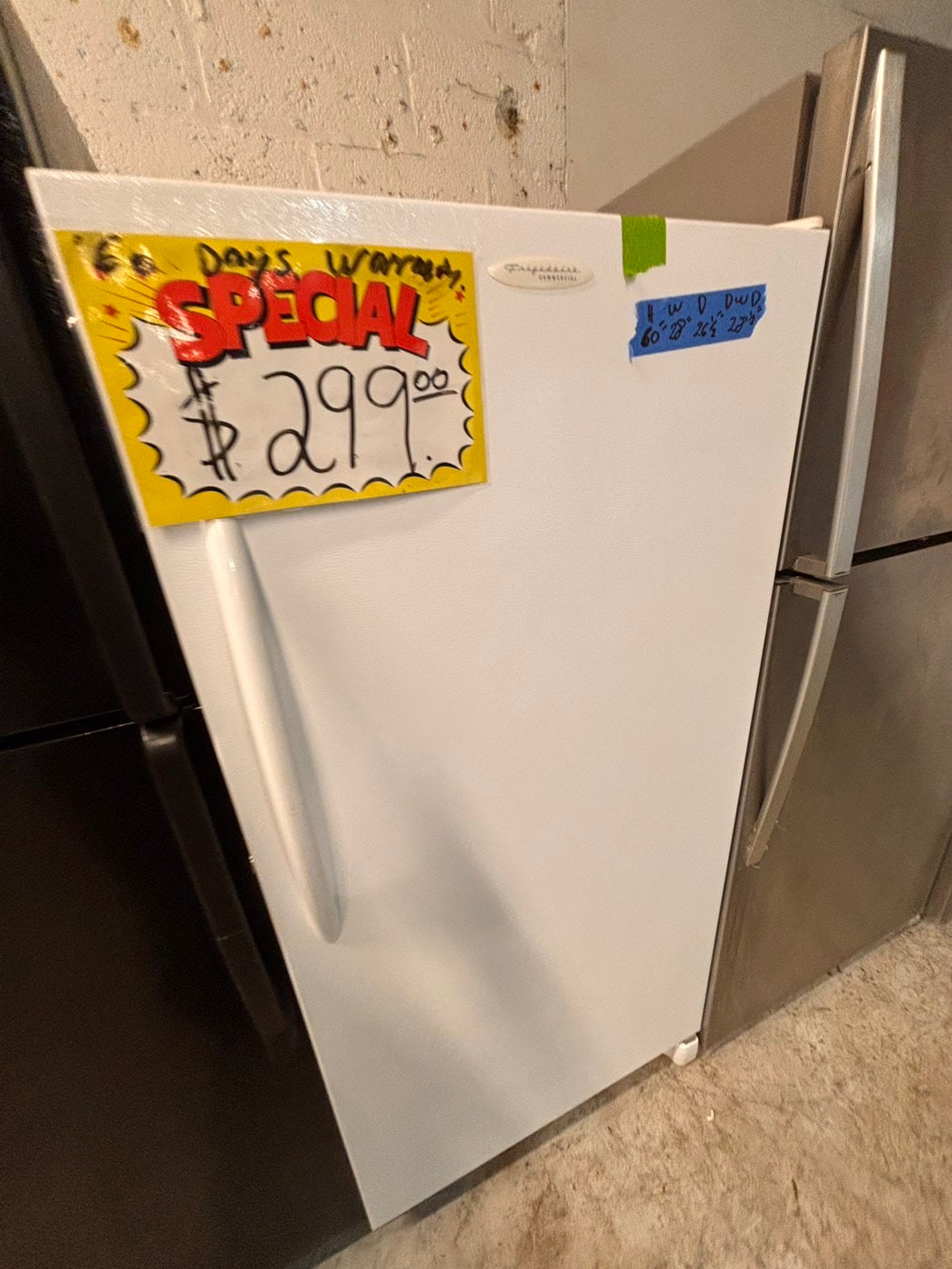 >*special 💥Frigidaire up-right freezer white 14.cu.ft Refurbished-used #FKU2114B