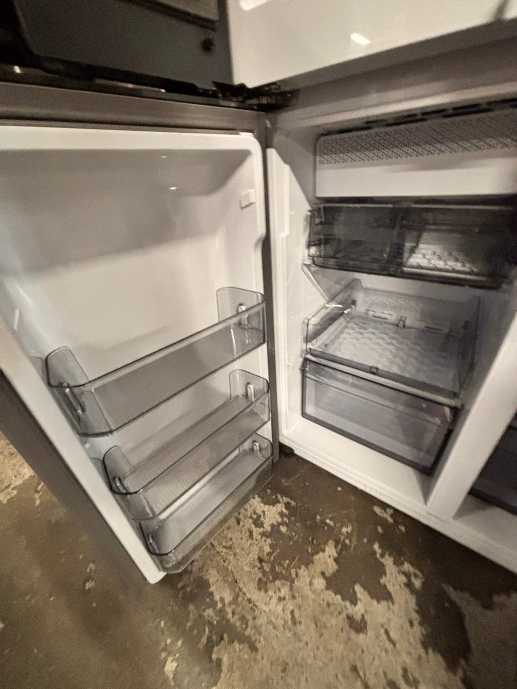 >special 🎈New open box (costumer return Samsung - Bespoke 23 Cu. Ft. 4-Door Flex French Door Counter Depth Refrigerator with Auto Open Door -#RFS3335YB