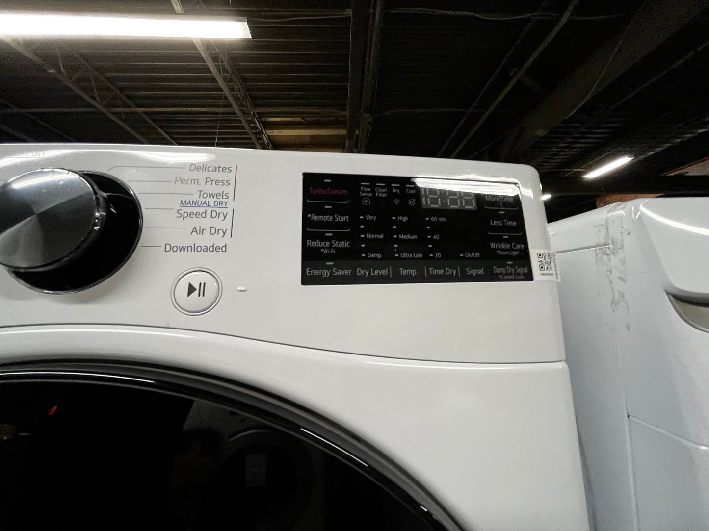 -Open Box 📦 Scratch & Dent 4.5 cu. ft. Ultra Large Capacity Front Load Washer - White WM4000HWA & 7.4 cu. ft. Large Capacity Front Load Electric Dryer - White DLEX4000W Set / stock number #WD7714AB