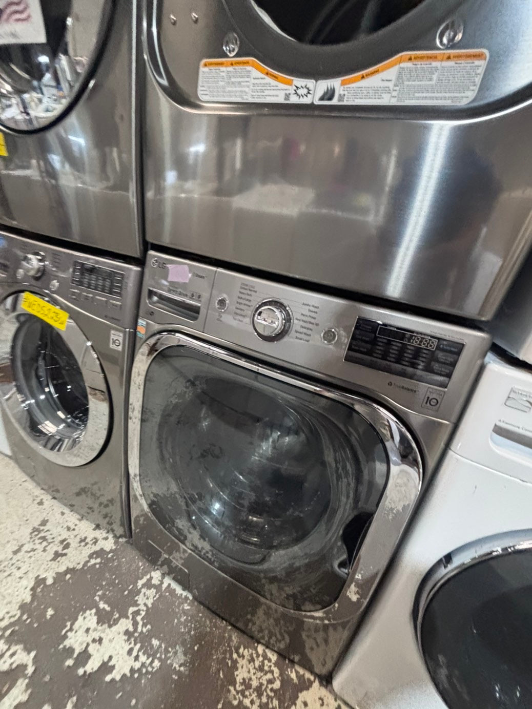 >*used great condition 29”refurbished LG steam washer & dryer set electric front load jumbo size stackable or side by side stainless steel drum 29" #WEXDZX9B