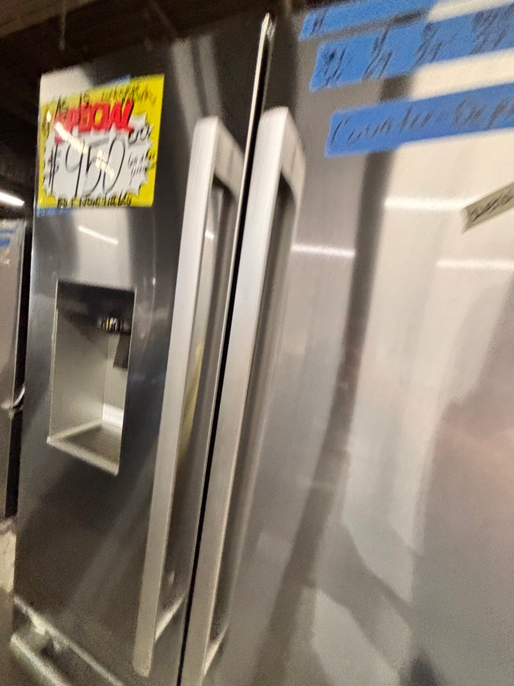 >🎈sale🎈      ‼️’’AS IS”.‼️   Bosch 500 series counter depth French doors fridge new scratch and dent (costumer return )with ice maker & water dispenser - Stainless Steel #RBSH25B