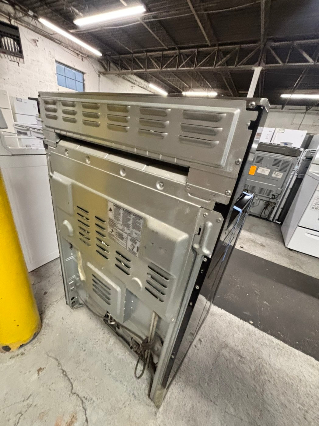 -Samsung gas range 5 burner convection oven roast bake /broil self clean stainless steel  30" used -refurbished       Item number#GR237TNB