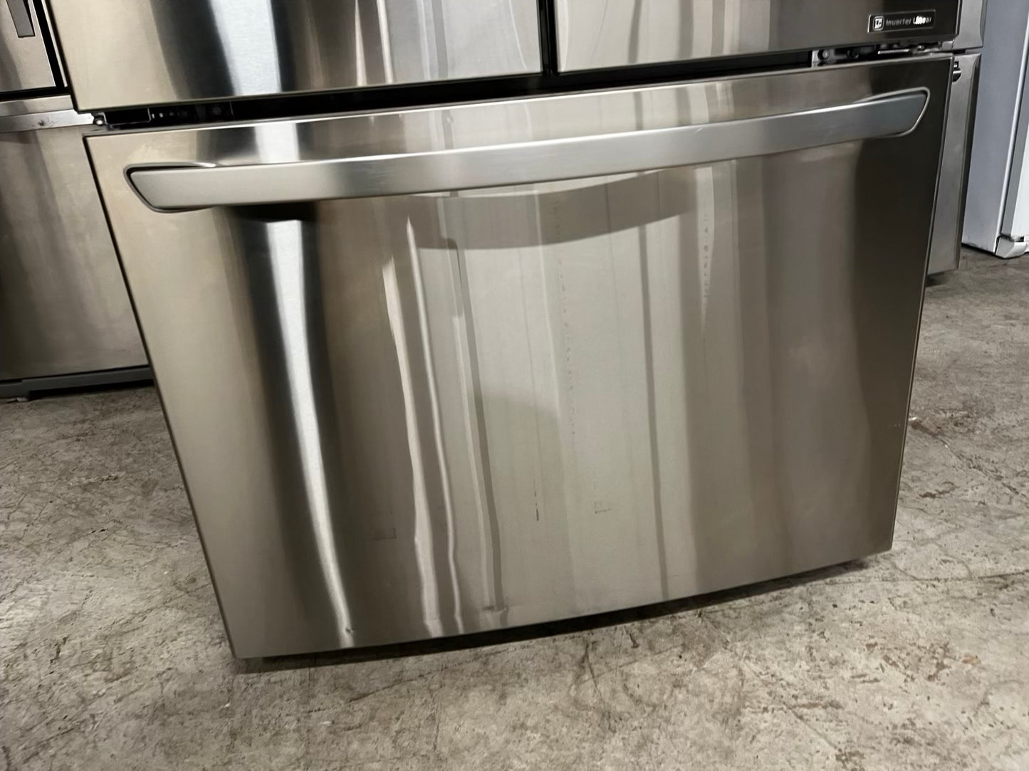 LG French door Refrigerator stainless steel Showcase w/ ice water dispenser 36" #RF53421B