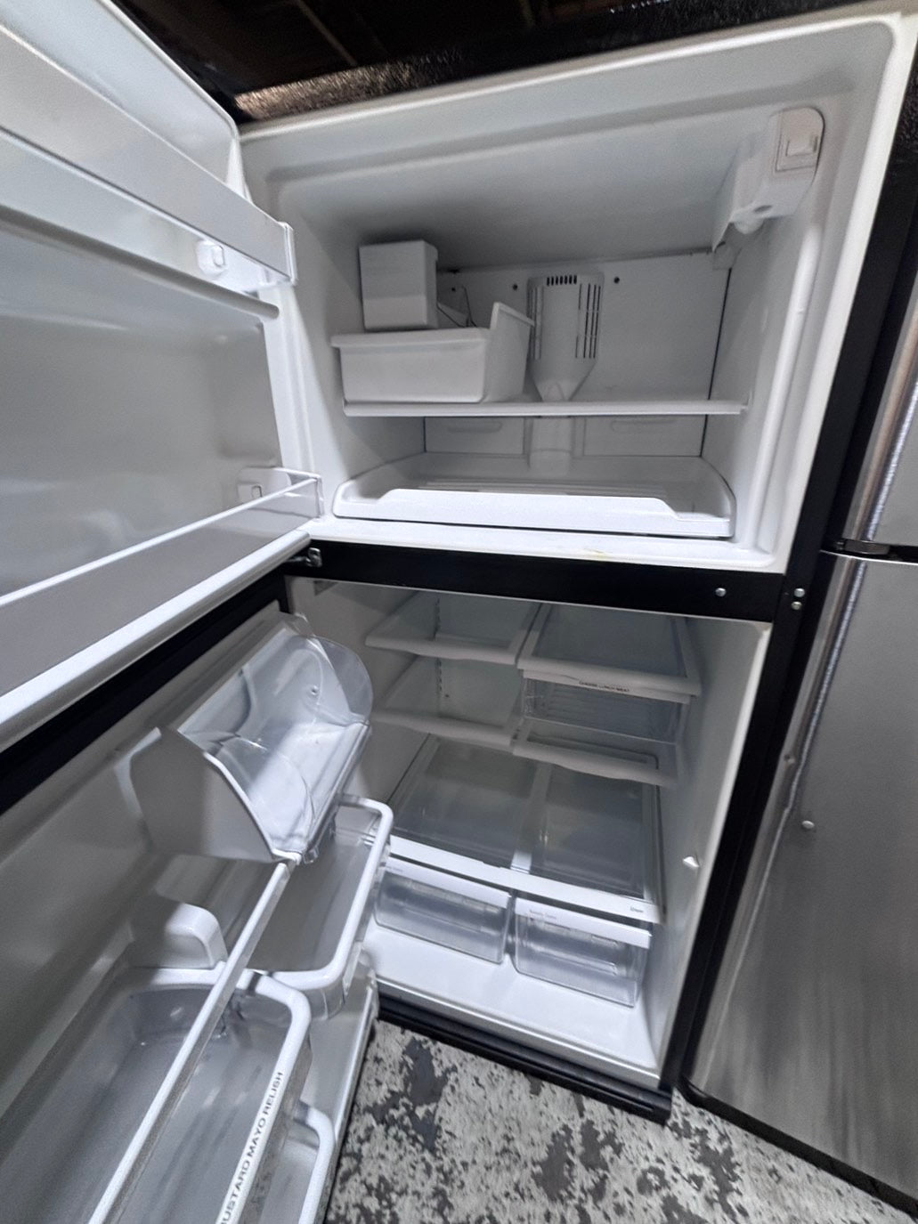 >*special🔥Whirlpool stainless steel top freezer refrigerator with ice maker inside used-refurbished 30" #RFT3SB