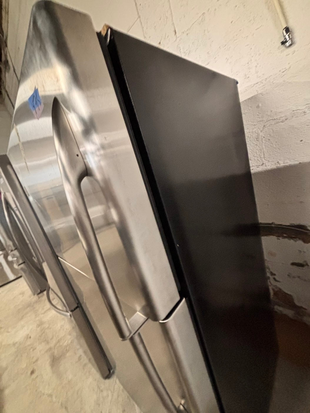 >GE  33” Top freezer fridge   ,stainless steel. used-refurbished #RG41T2B