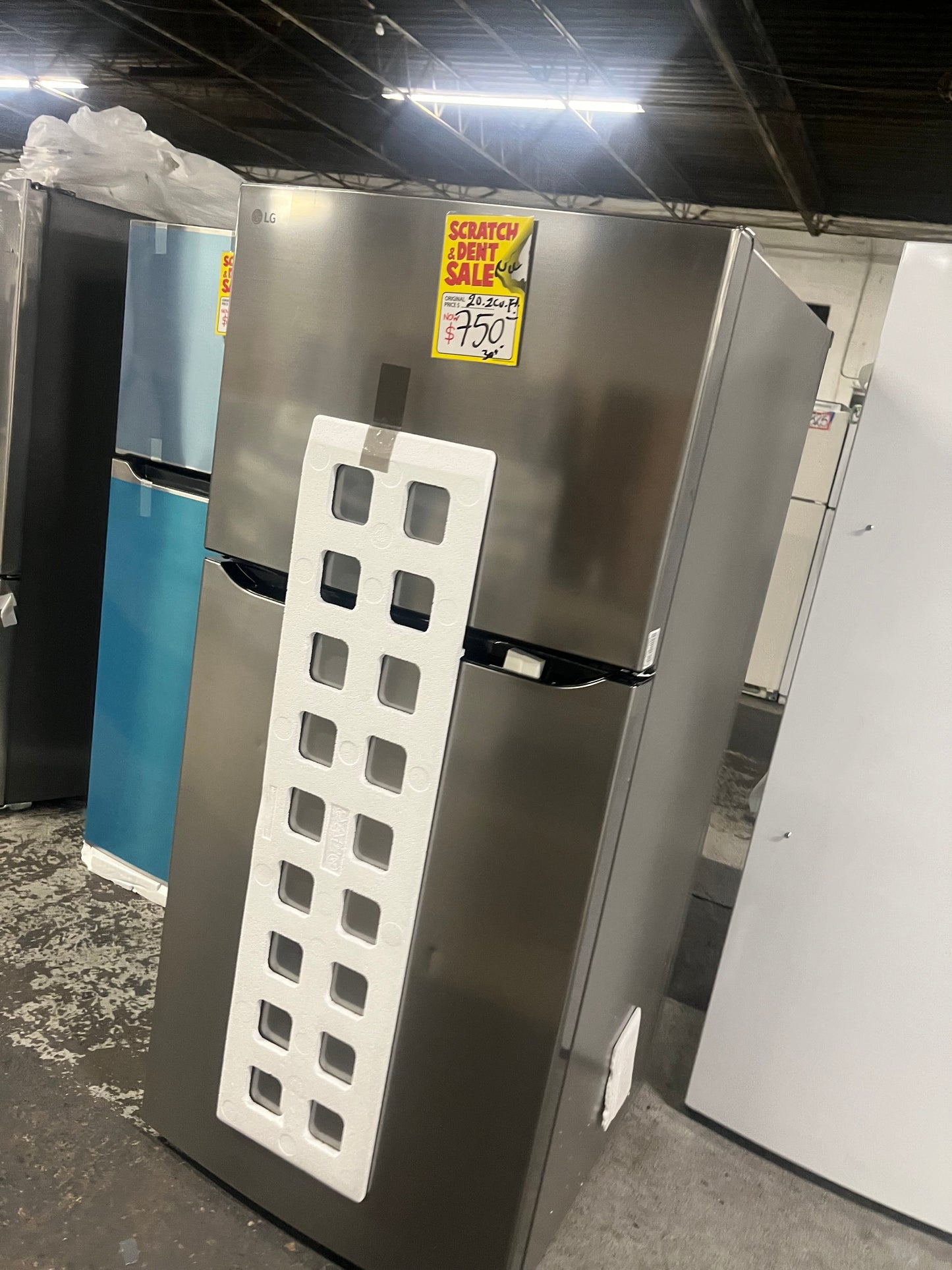 Open box 📦 New S/d LG 30 in. W 20 cu. ft. Top Freezer Refrigerator w/ Multi-Air Flow and Reversible Door in Stainless Steel,ENERGY STAR #RFLG208B
