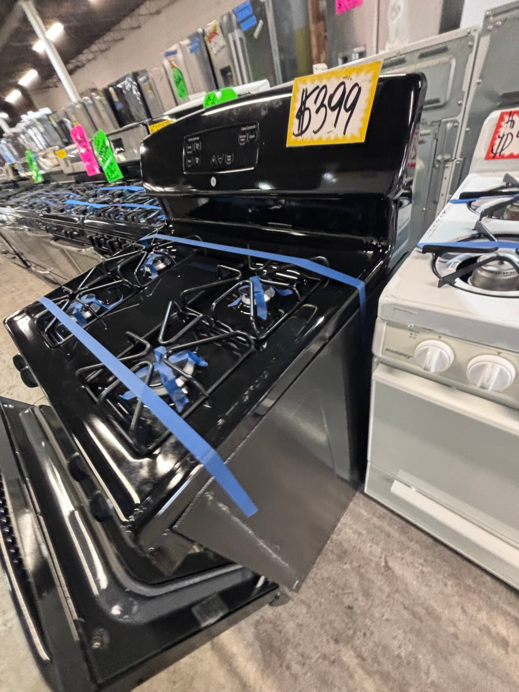 } GE black Gas range 4 burner bake broil self clean working 💯  with warranty ,used-Refurbished 30” #GGB616B
