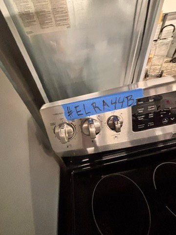 >special combo 2pc. Kenmore French door Refrigerator 36” stainless steel with water dispenser & ice maker & electric stove 5 burners & both same brand #RFXV421B