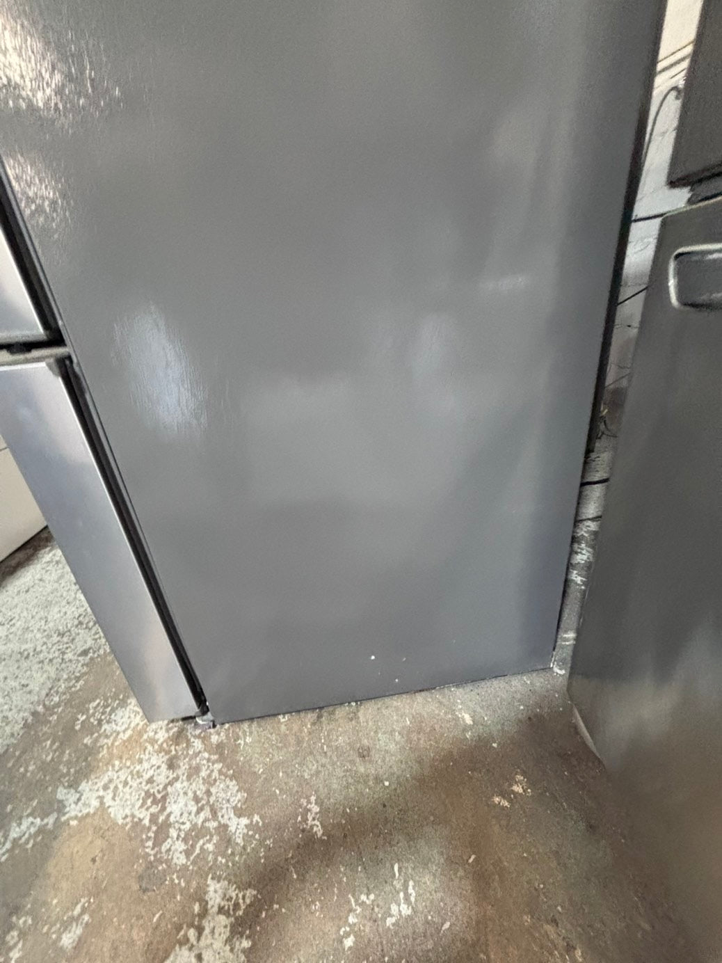 >*kitchen Aid French door Refrigerator counter depth stainless steel w/ ice water dispenser great condition 36"    (👀missing shelf on the door)  used-refurbished #KAF1424B