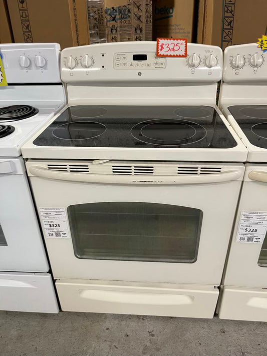 GE electric range 220v 4 burner bake broil hi/lo self clean in off white Refurbished 30" #ER184GB