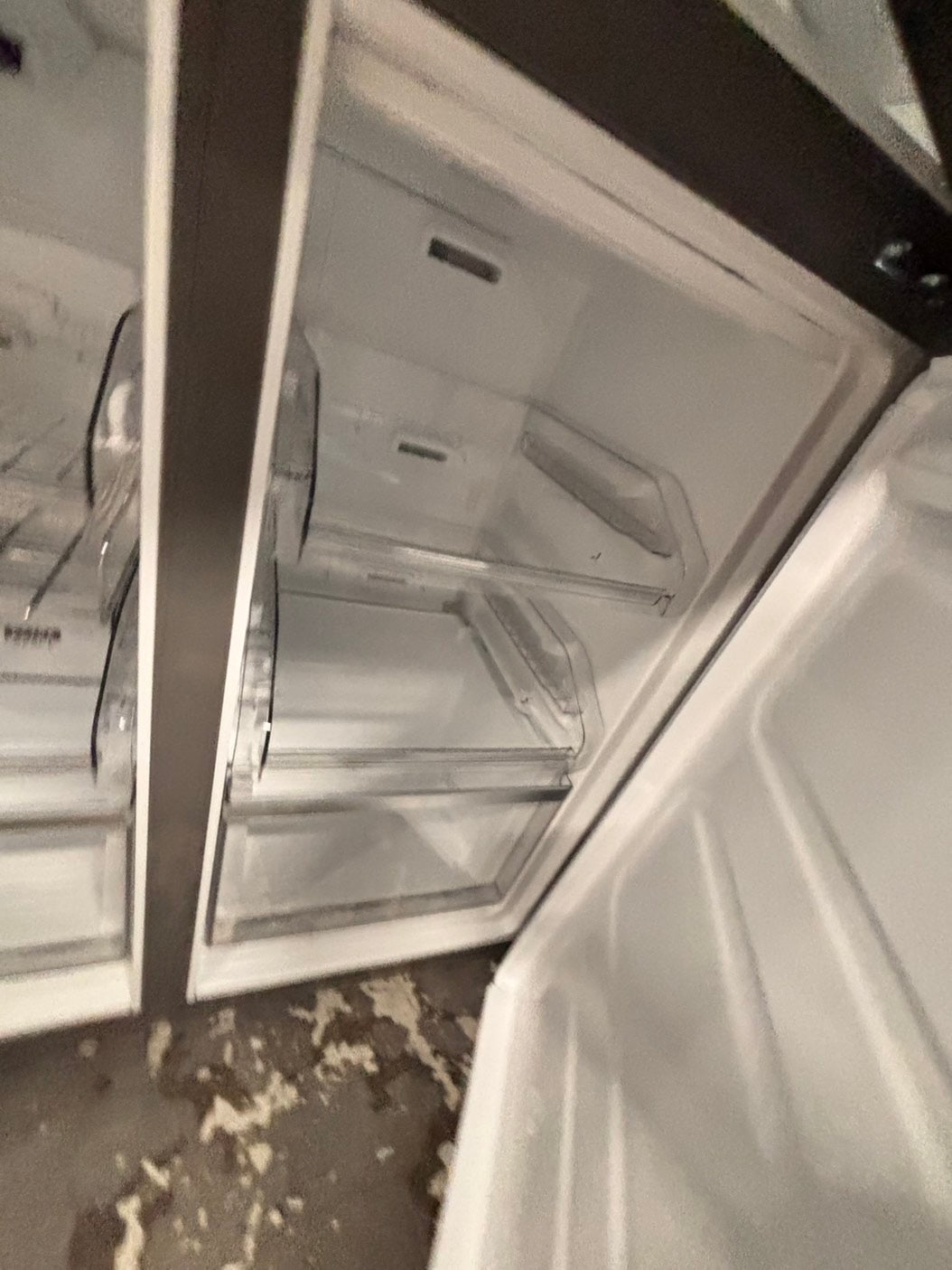 >special🎈New open box 📦 costumer return whirlpool- 23 cu. ft. Counter depth 19.4 cu. ft. Counter Depth French Door Refrigerator in Fingerprint Resistant .. #RWVYY41B