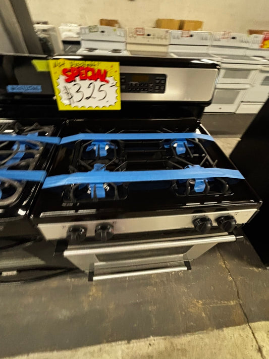 GE Gas range 4 burner bake broil hi/lo self clean in stainless steel & back used- Refurbished 30" #GRB43B
