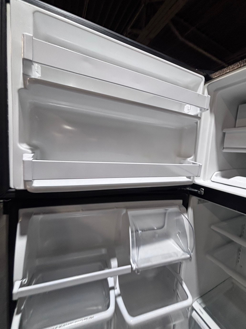 >*special🔥Whirlpool stainless steel top freezer refrigerator with ice maker inside used-refurbished 30" #RFT3SB