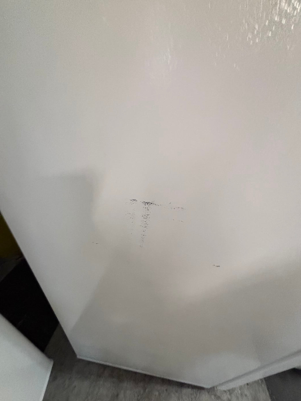 }28”w x 62 1/2h. GE top freezer fridge white working 💯  used-refurbished #FTR12RB