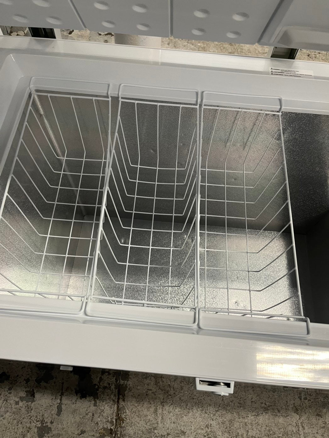 🎁🎄Holiday Sale‼️ GE® ENERGY STAR® 10.6 Cu. Ft. Manual Defrost Chest Freezer  white #CH108CVB