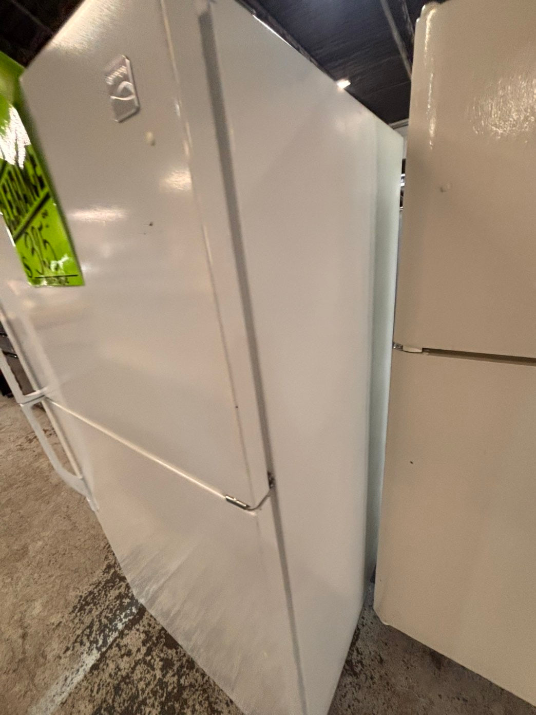 >*kenmore 33” Top freezer fridge   White working 💯  used-refurbished #RWWK7B