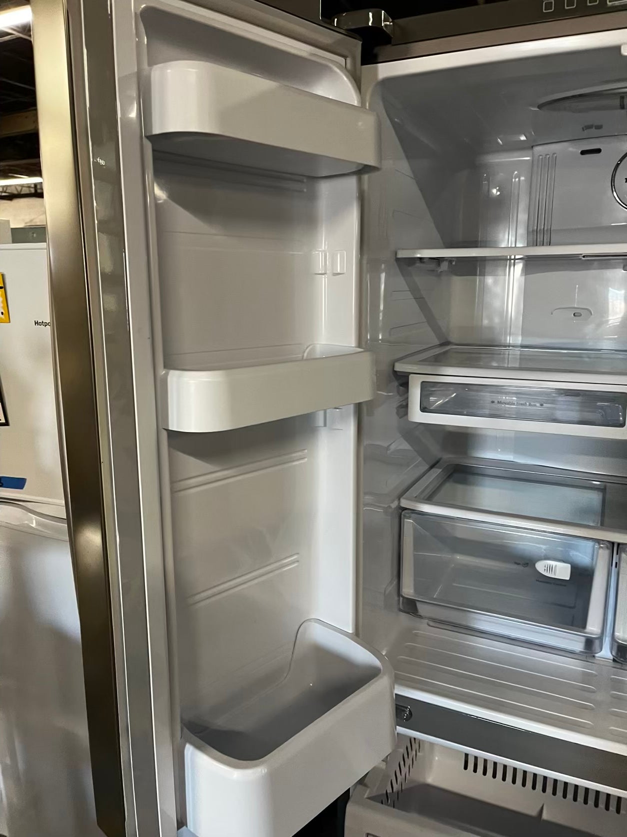 🎄Holiday Sale 🎁Used | Refurbished Samsung  32”  French door refrigerator counter depth slate *NO ice maker- stock number #RF72C3B