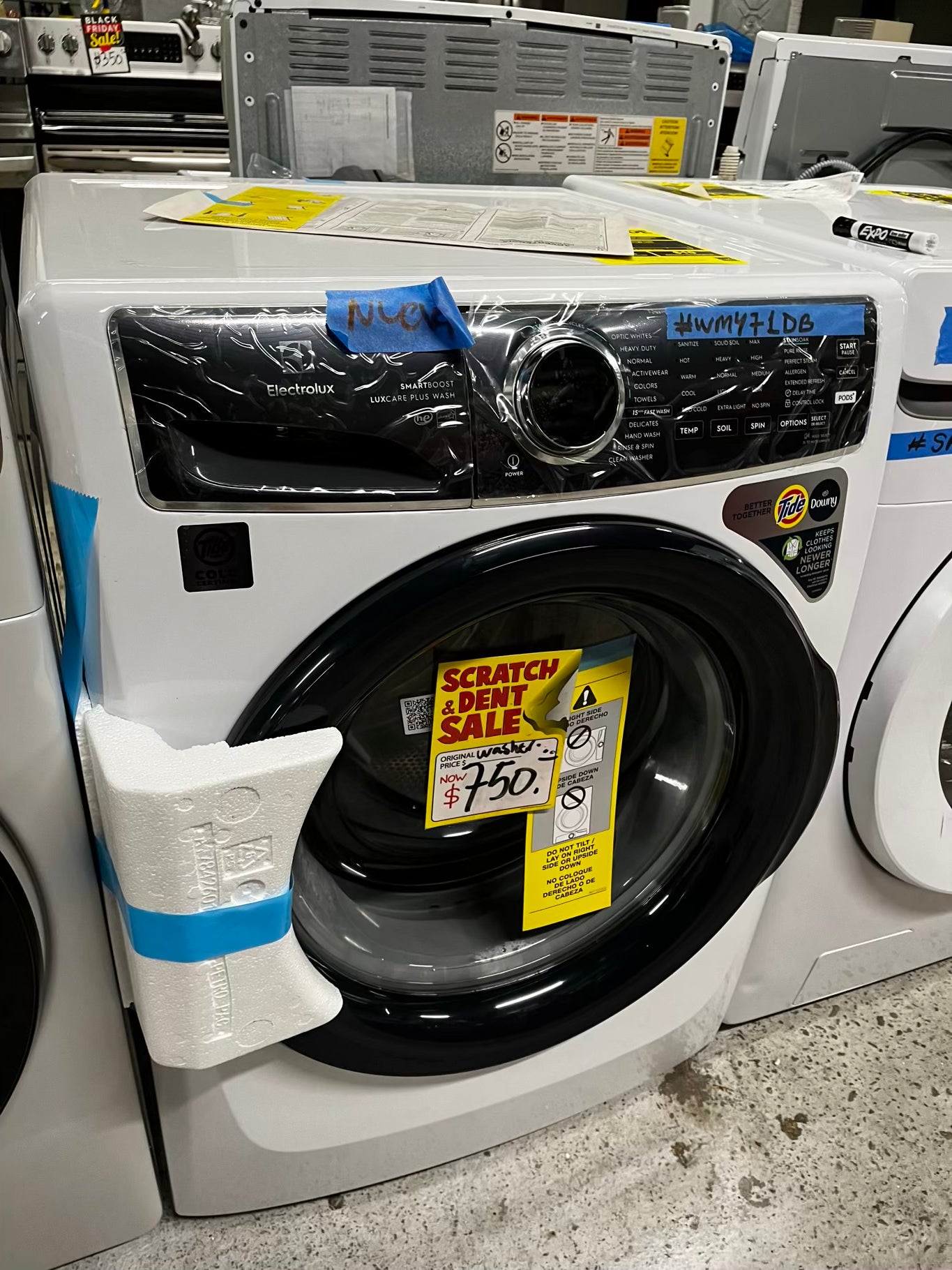 Open Box 📦 scratch & dent - Electrolux 27 in. 4.5 cu. ft. High Efficiency Front Load Washer with LuxCare Wash System 20-minutes Fast Wash, ENERGY STAR in White | stock number #WM471DB