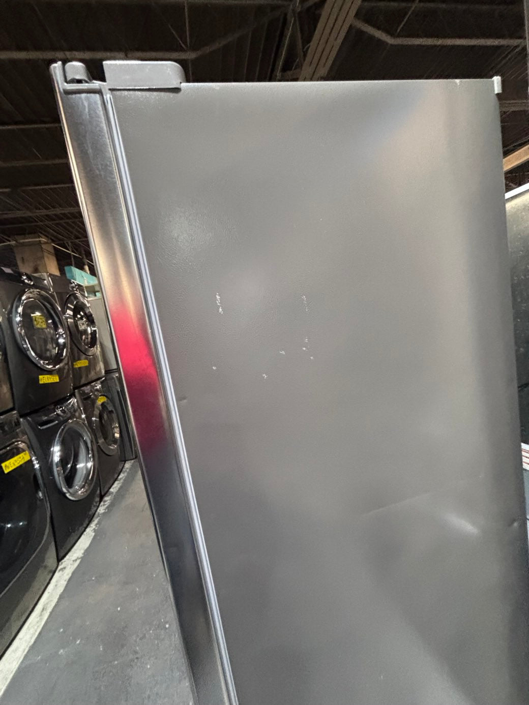 }SALE🔥🔥LG 33”x 66.1/2 h x 29”depth side by side Refrigerator and freezer with ice & water #LG33Z73B