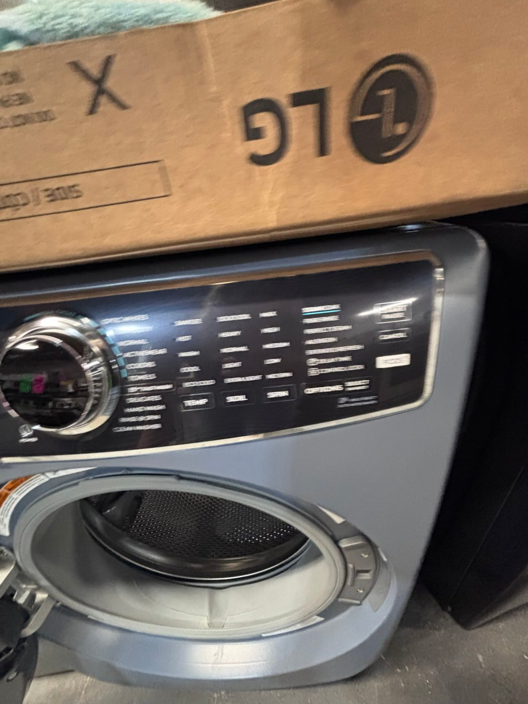}new Open Box 📦 Scratch Electrolux Electrolux - Front Load Perfect Steam Washer with LuxCare Wash - 4.5 Cu. Ft - Denim Blue #WEEA3TB