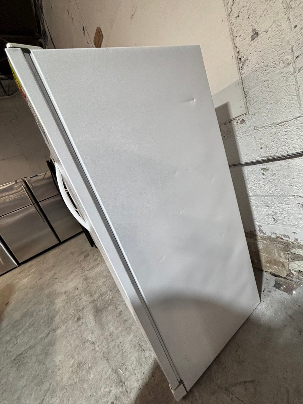 >>special 💥Frigidaire up-right freezer white 14.cu.ft Refurbished-used #FKUP14B