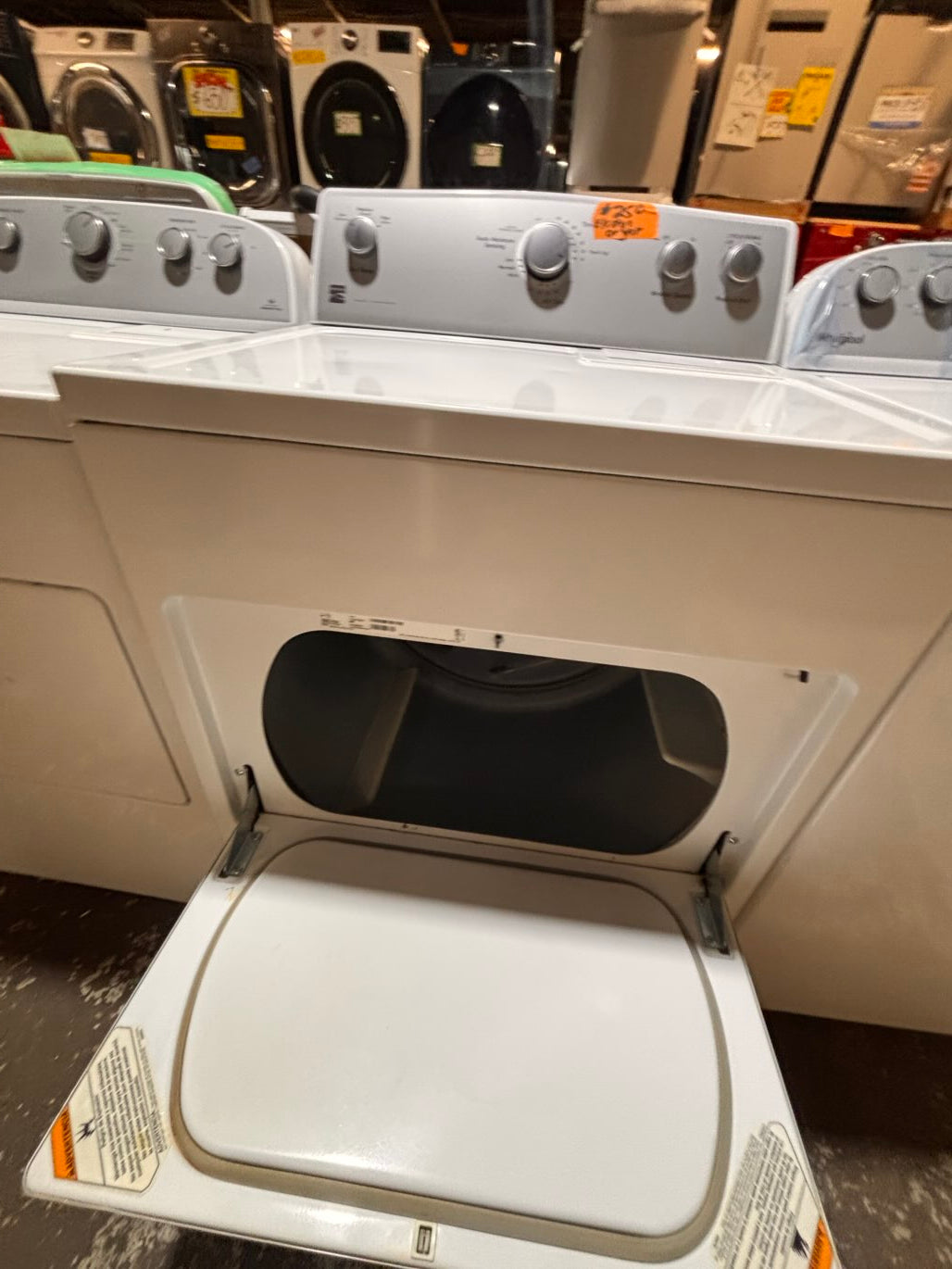 }Kenmore  29” extra large capacity side x side large capacity electric 220v dryer  in white 29”Refurbished #KEDK11B
