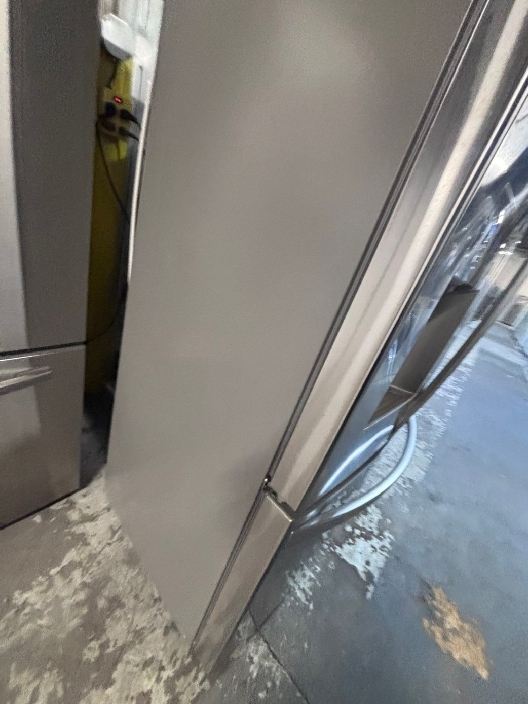 >>special price🔥Kenmore French door Refrigerator counter depth stainless steel w/ ice water dispenser great condition 36" used-refurbished #KMF1V4B
