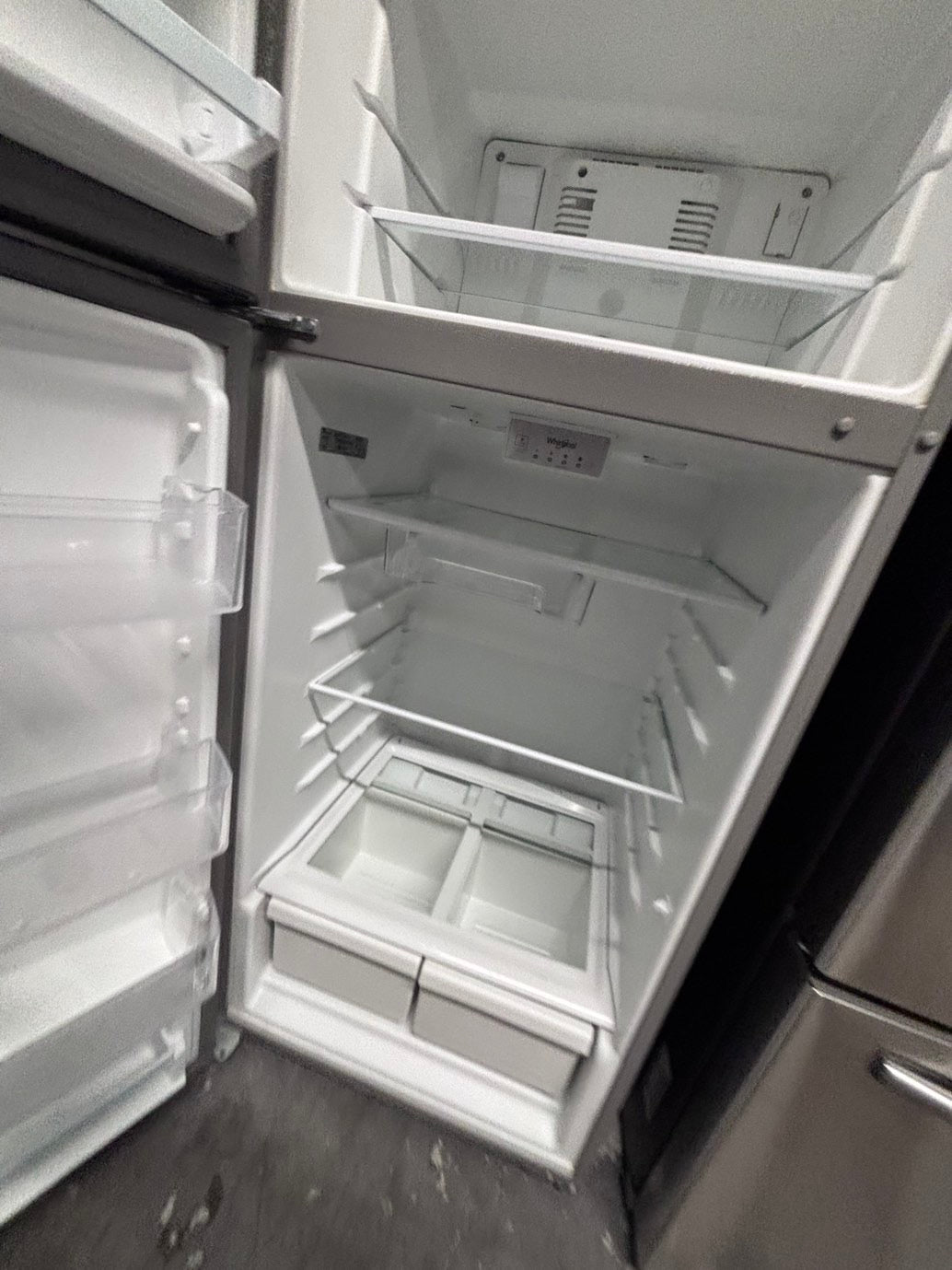 >*28” whirlpool top freezer fridge stainless steel  used-refurbished #FFQX4RB