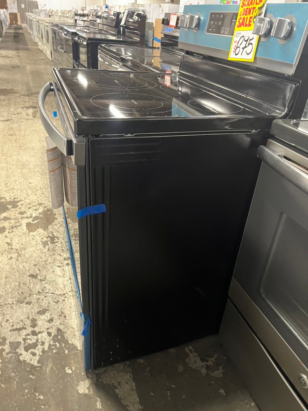 🎁open box New scratch&Dent 30 in. WFE550S0LZ Whirlpool 30" Electric Range with 5 Elements and 5 in 1 Air Fry - Fingerprint Resistant Stainless Steel 30” #WHP21B