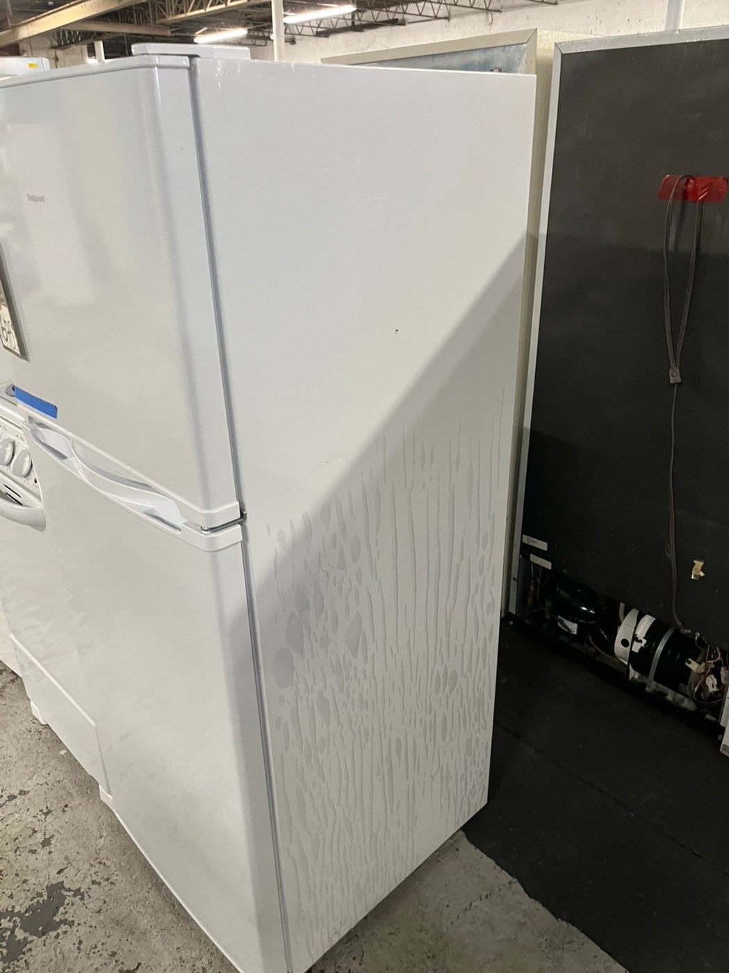 *🔥black Friday sale ‼️package deal 2Pcs set Ge 23”  Top freezer fridge & Hotpoint electric coils top electric stove white 20” #RFECL1B