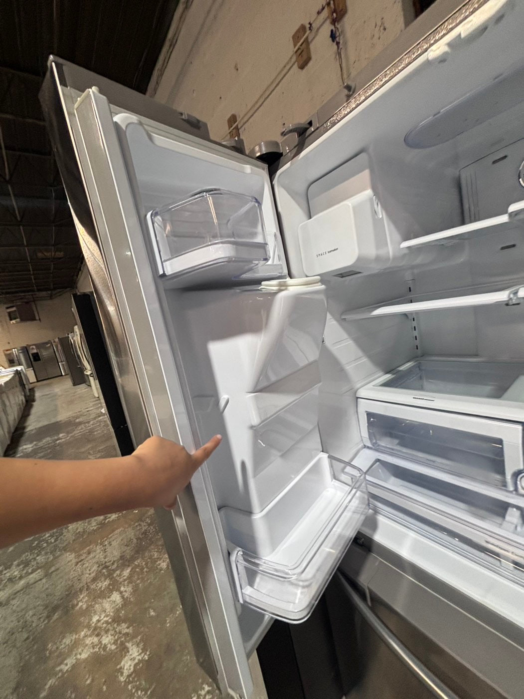 } SALE 🔥36”Samsung French doors  fridge  stainless steel ((ice maker & water doesn’t work) doesn’t affect on the others functions. #WFE15WB