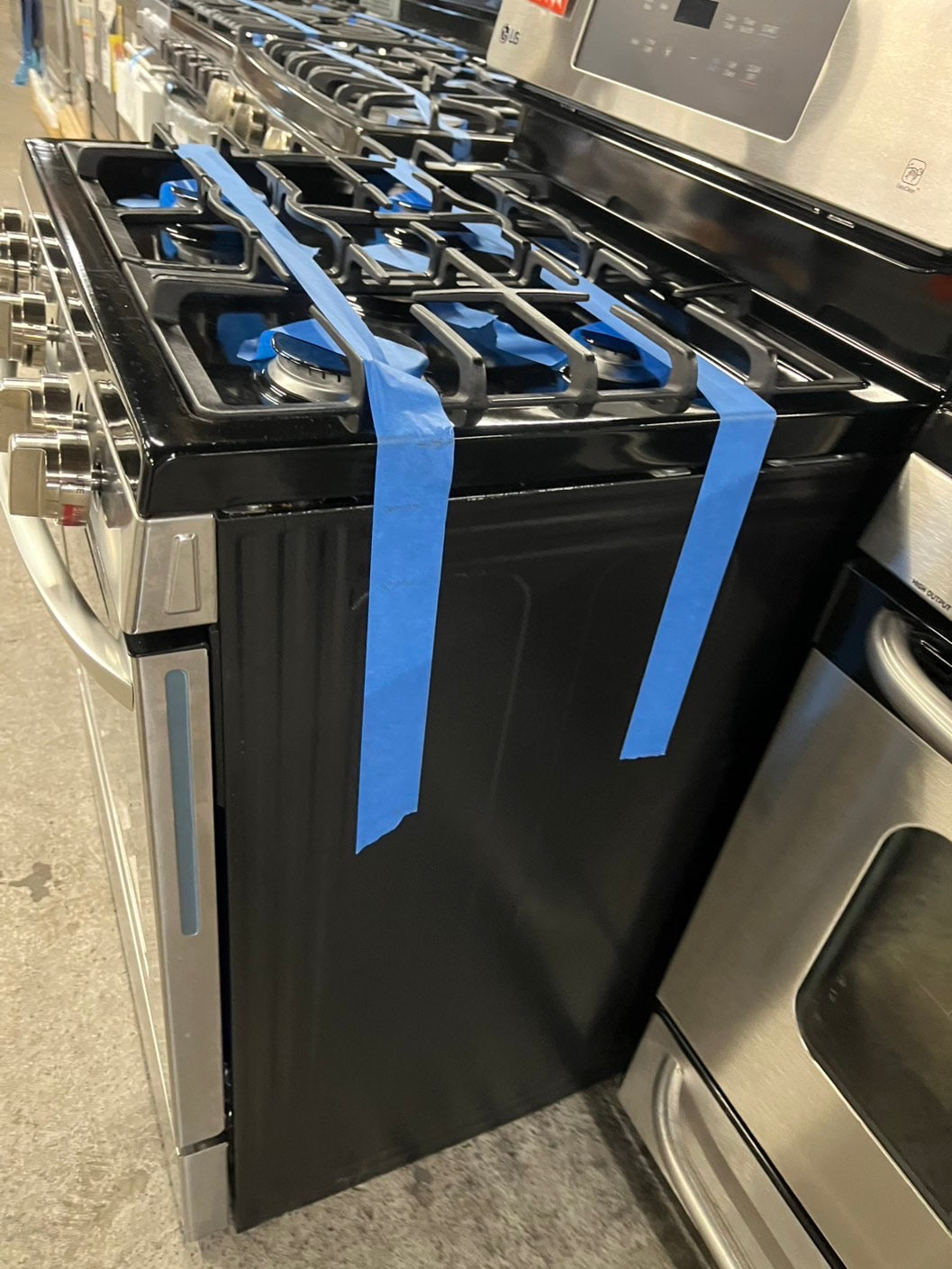 = LG convection oven Gas range 5 burner stainless steel convection bake roast broil  -used-Refurbished 30” #GR1P45B