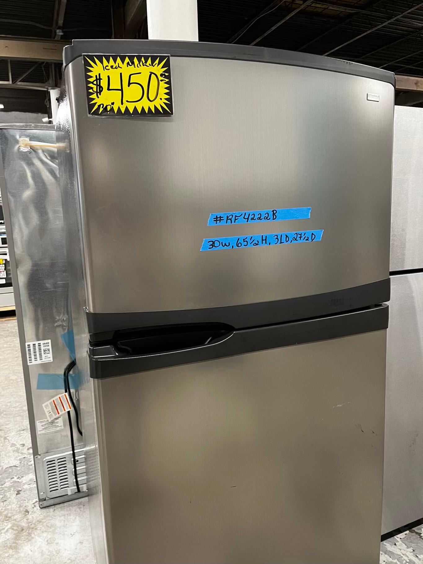 * Kenmore Elite  top freezer refrigerator slate w/ice maker 30" #RF4222B