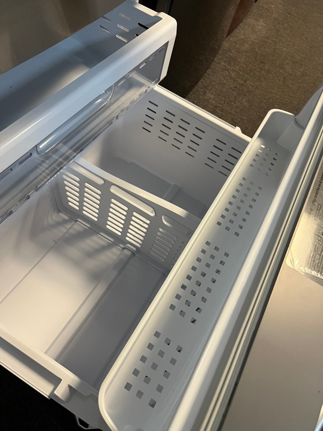 =•Samsung 33” wide 4-doors French door Refrigerator 33w x 69h 30”1/2depth. /stainless steel w/ ice water dispenser 33" #RFSMG338L