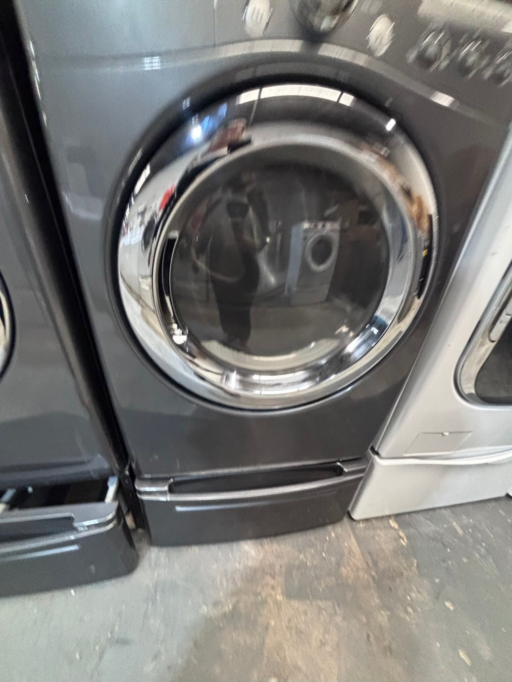 }LG used- refurbished front load electric 220v dryer & washer large  capacity with pedestals in gray color 27” #FLSGTV7B
