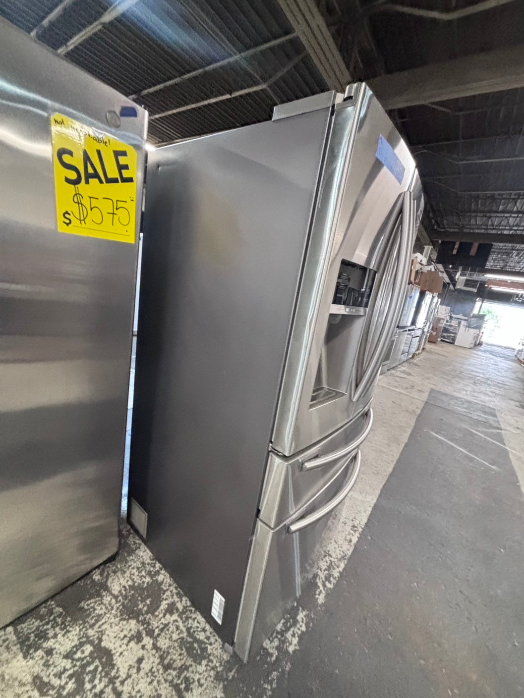 >*Samsung 4-doors French door Refrigerator 33w x 69h stainless steel w/ ice water dispenser 33" #RL7Q33QB